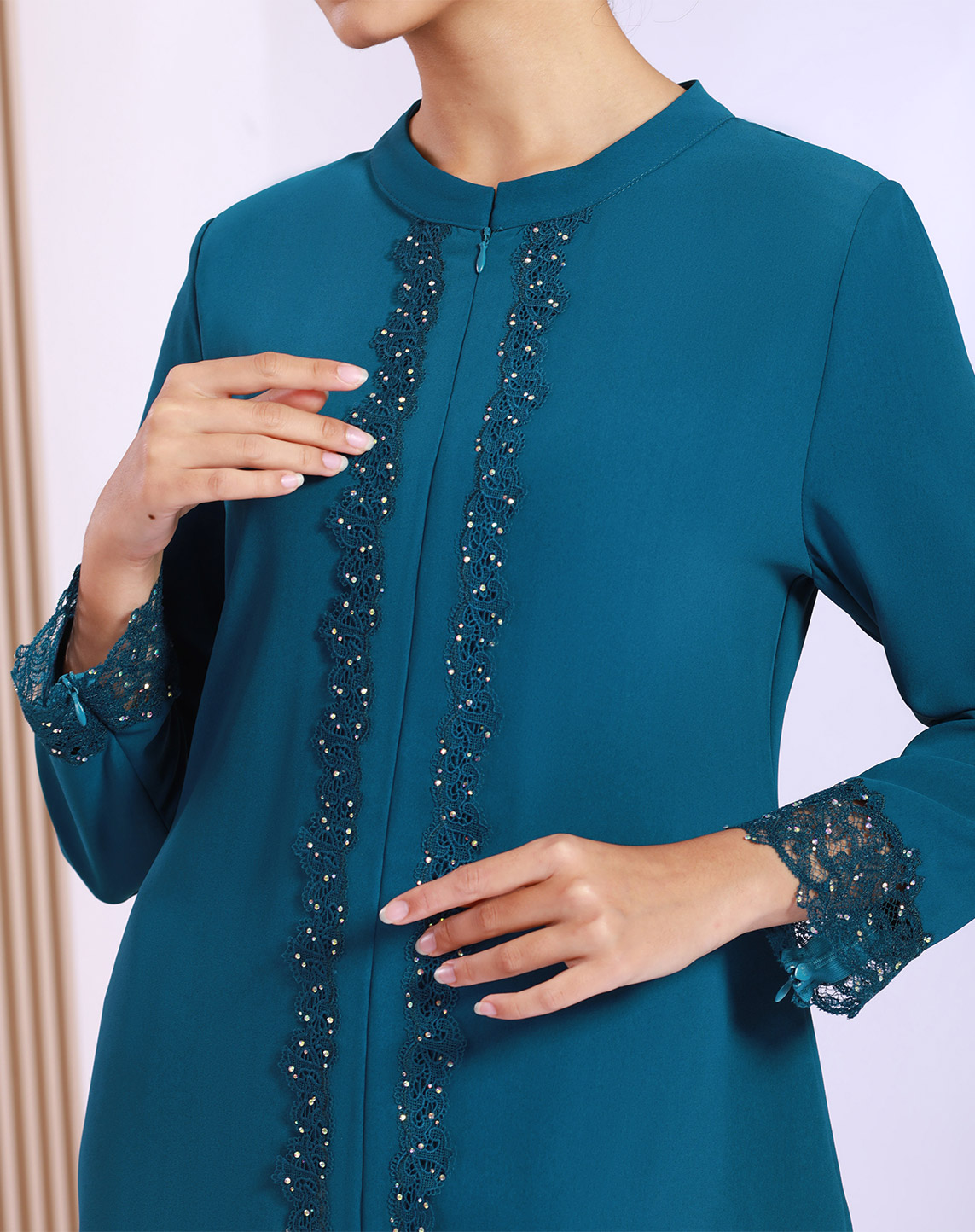 LUBNA BAJU KURUNG